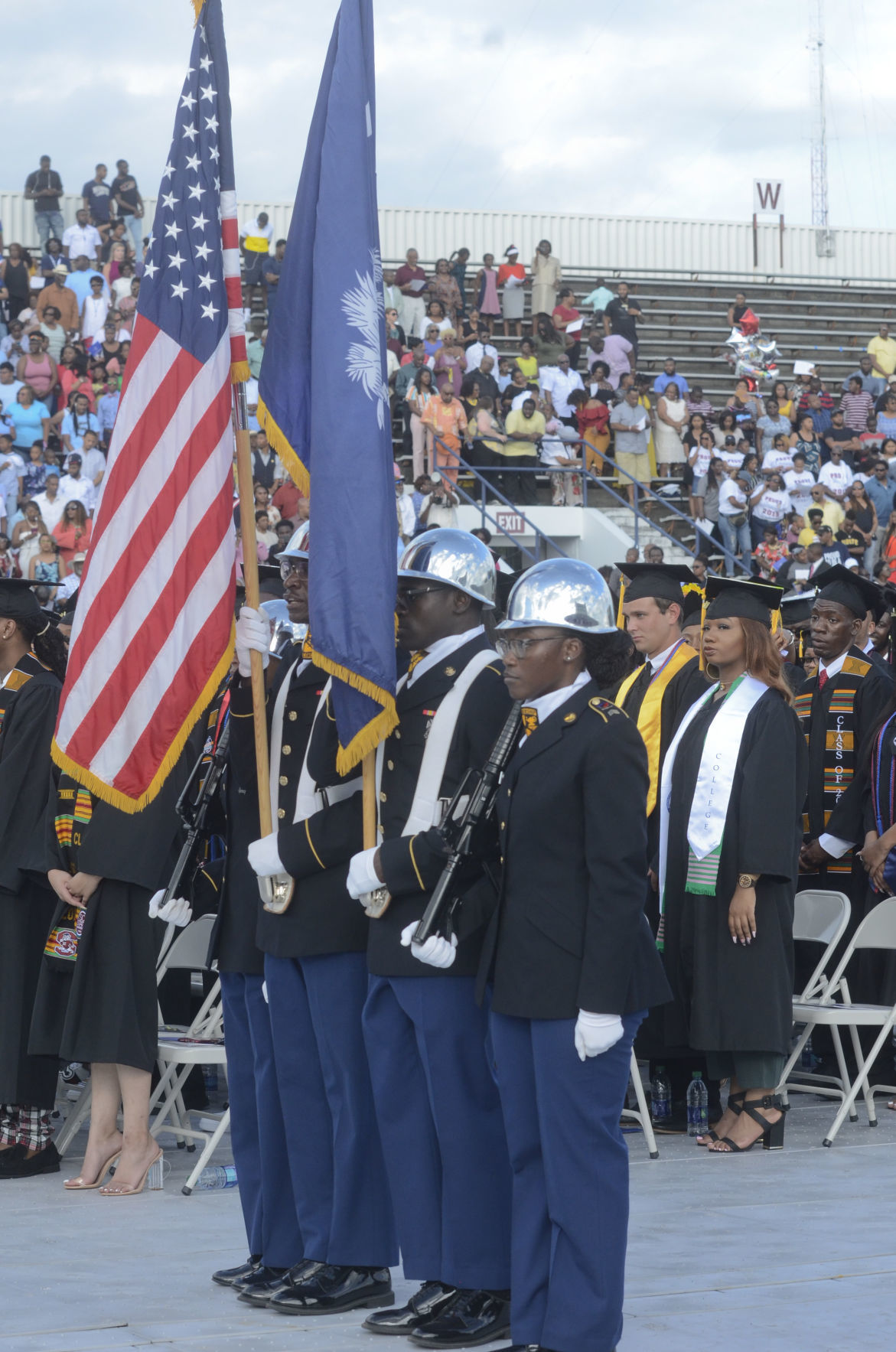 051019SCSUCommencement13ch.jpg